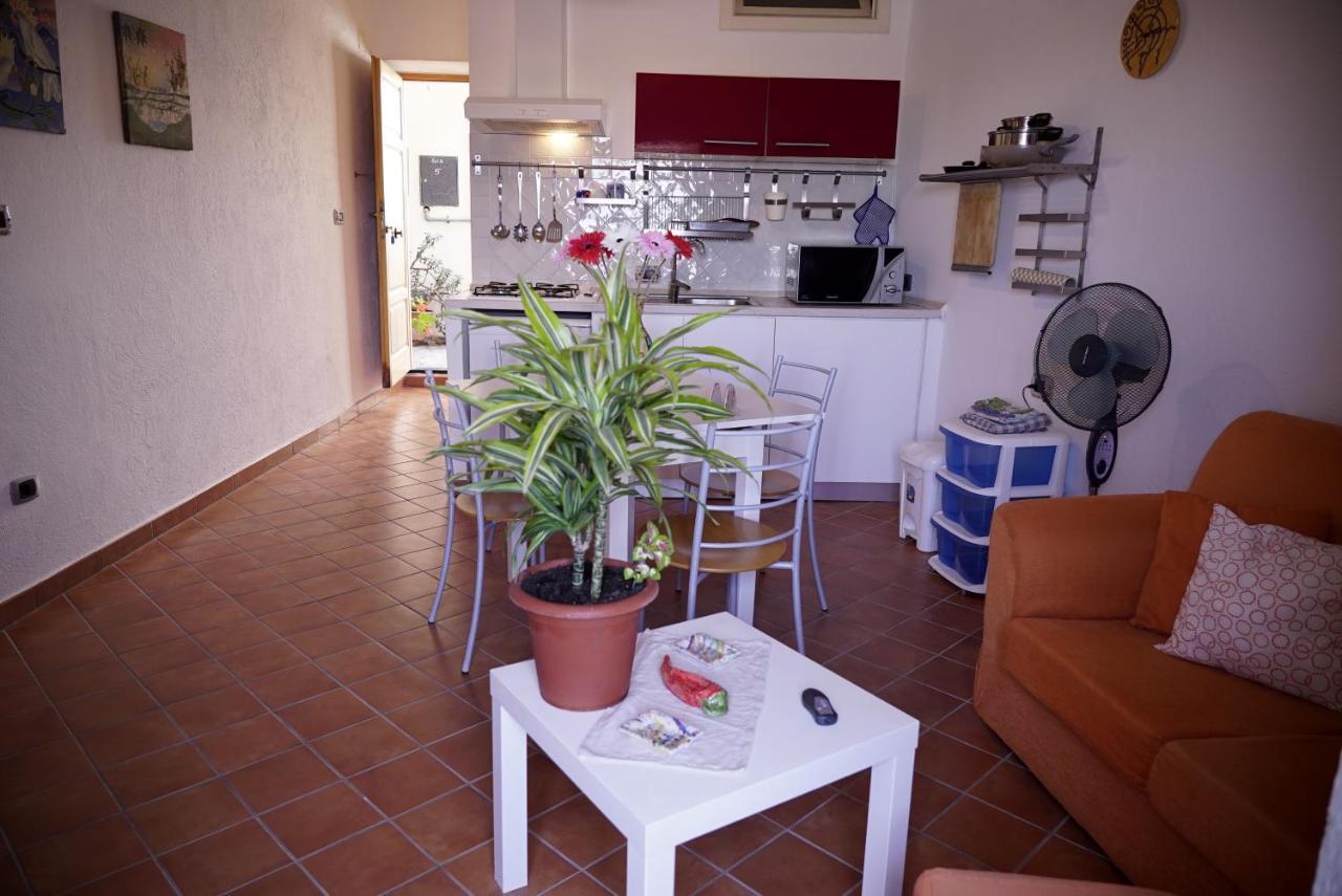 Casa Vacanze Irene Scalea Exteriér fotografie