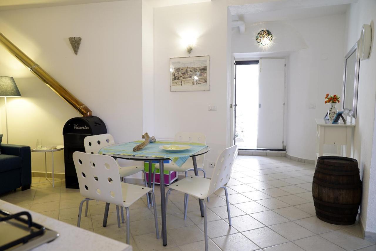 Casa Vacanze Irene Scalea Exteriér fotografie